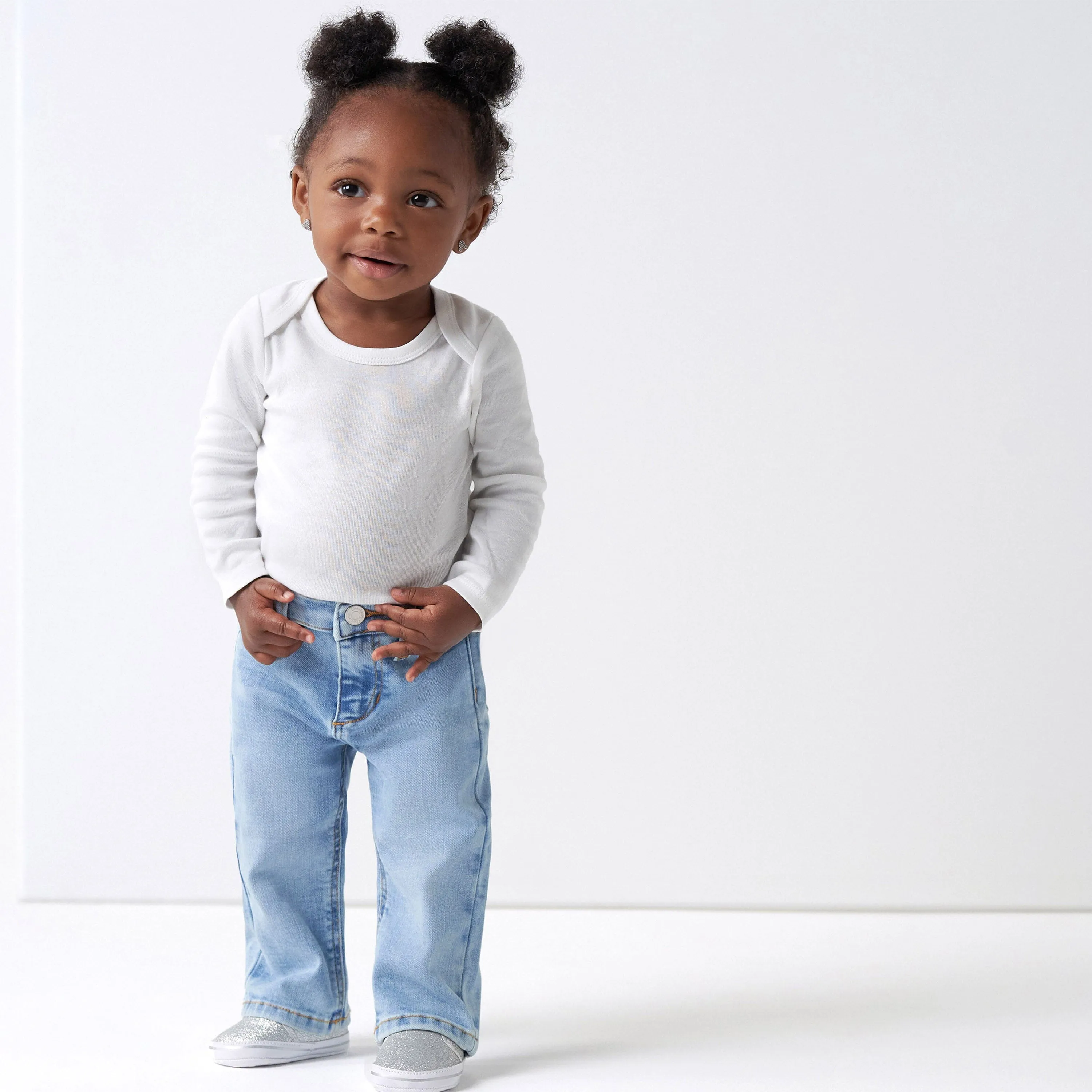 5-Pack Baby White Premium Long Sleeve Onesies Bodysuits Gerber Childrenswea