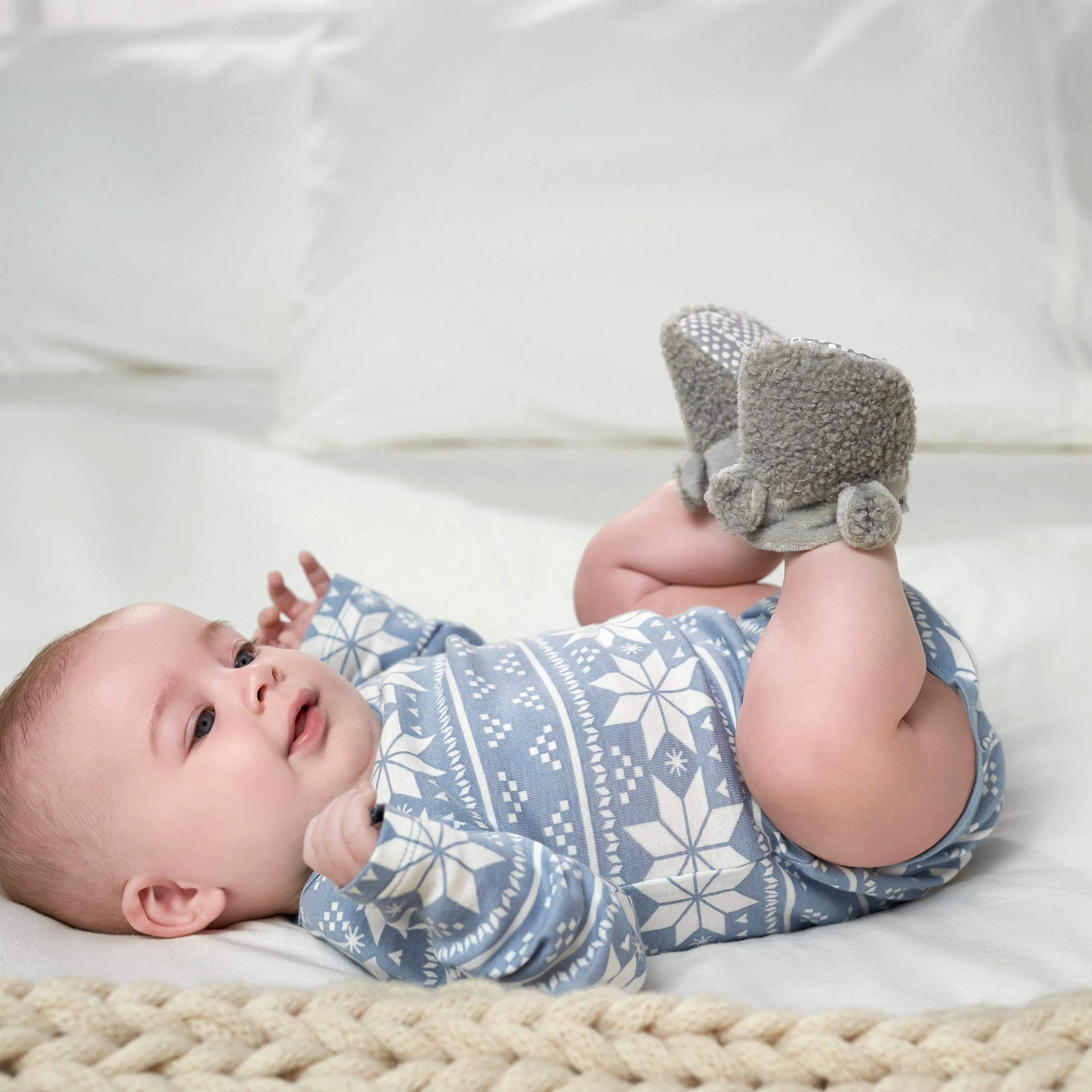 6-Pack Baby Boys Snow Much Fun Onesies Bodysuits Gerber Childrenswea
