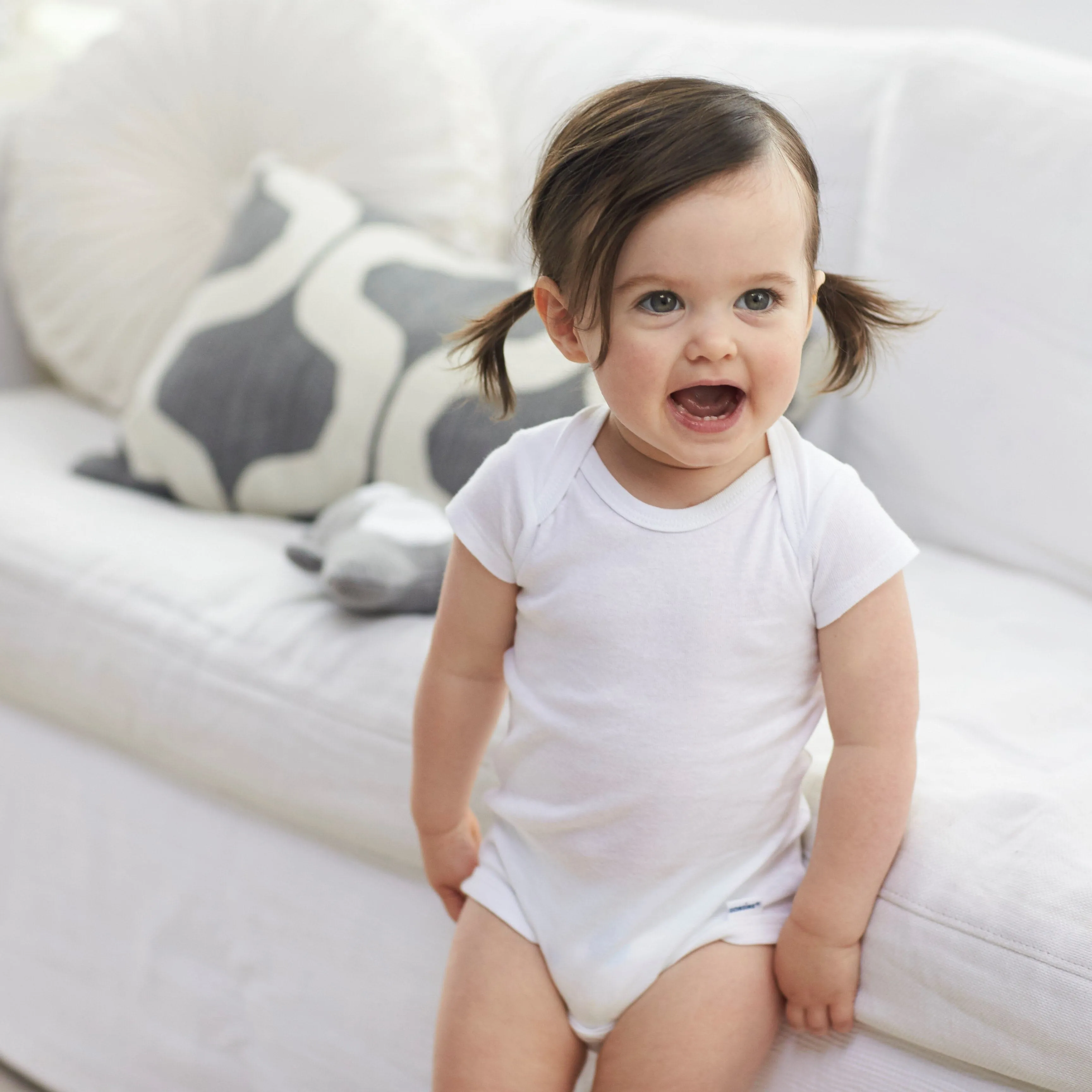 8-Pack Baby White Short-Sleeve Onesies Bodysuits Gerber Childrenswea