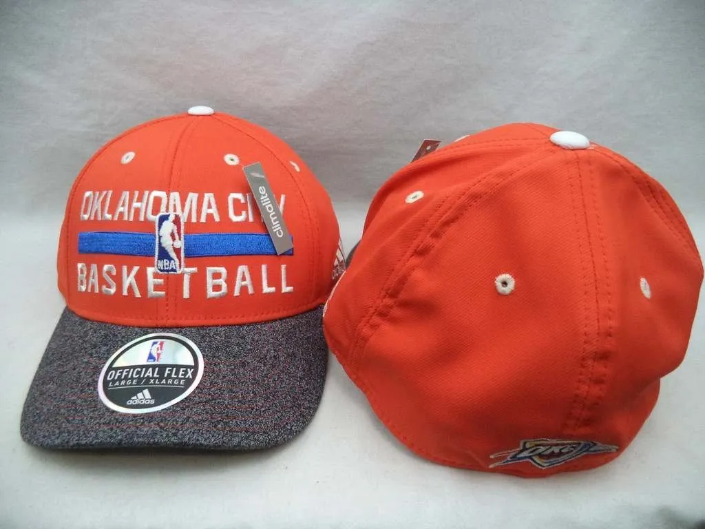 Adidas NBA Men's Oklahoma City Thunder Structured Flex Fit Hat