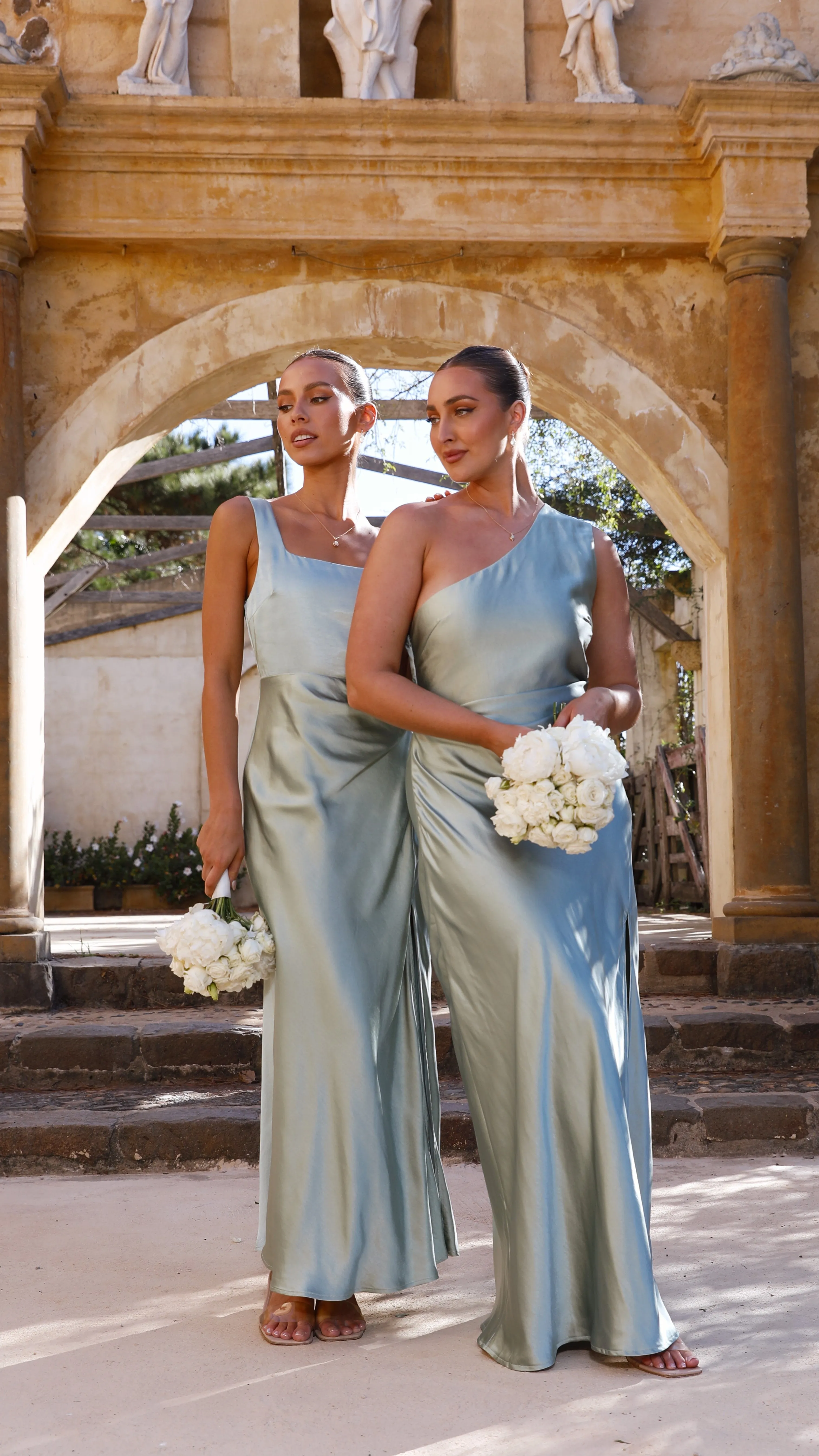 Alaria Maxi Dress - Sage Billy J