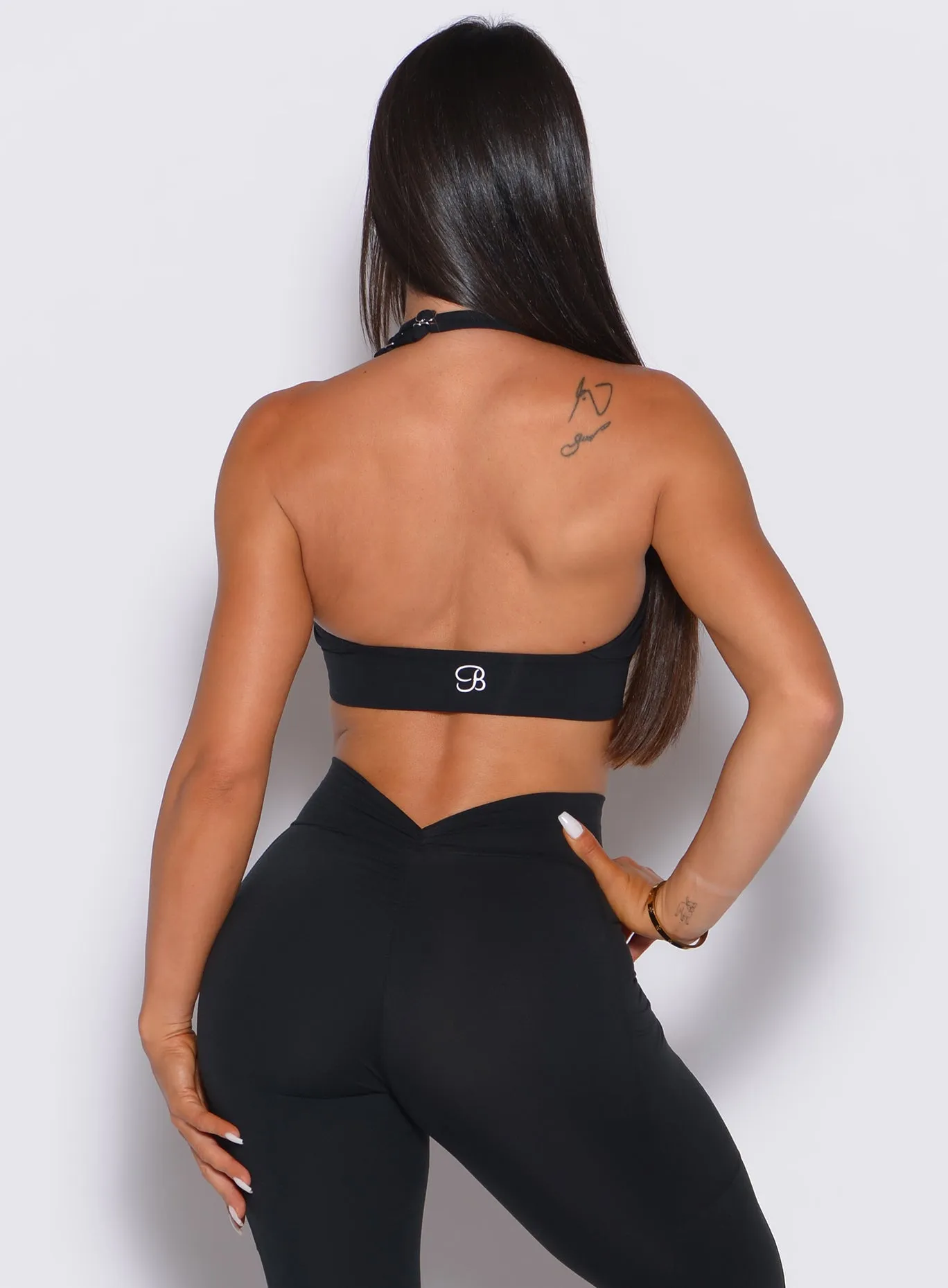 Backless Bra Bombshell