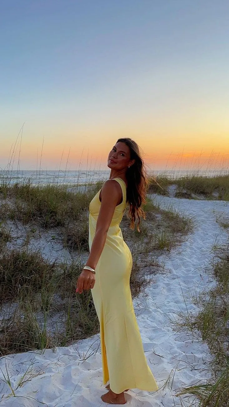 Basiano Maxi Dress - Yellow / Lace Billy J