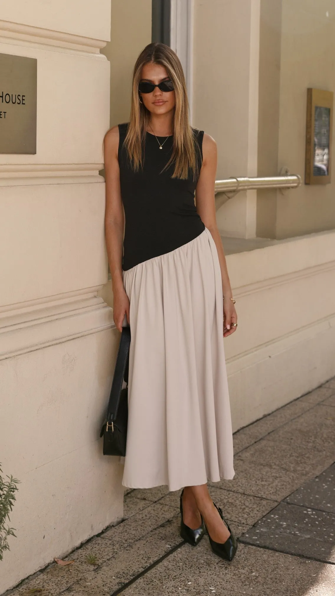 Darlita Maxi Dress - Black / Nude Billy J