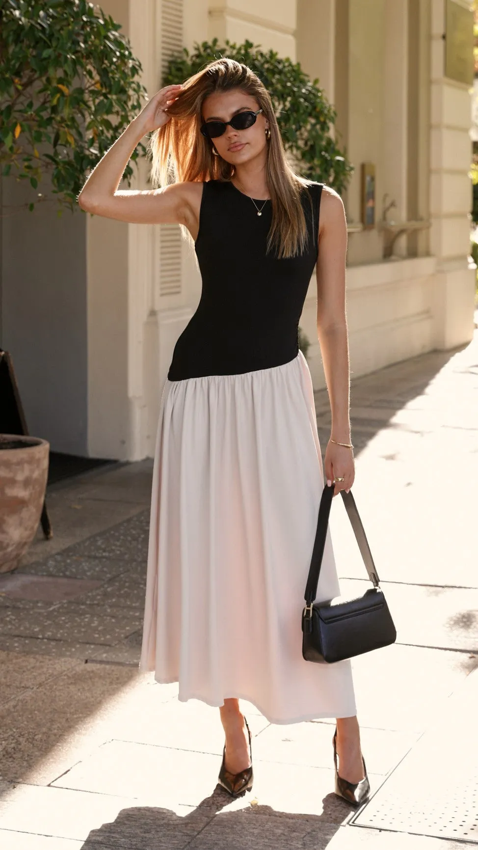 Darlita Maxi Dress - Black / Nude Billy J