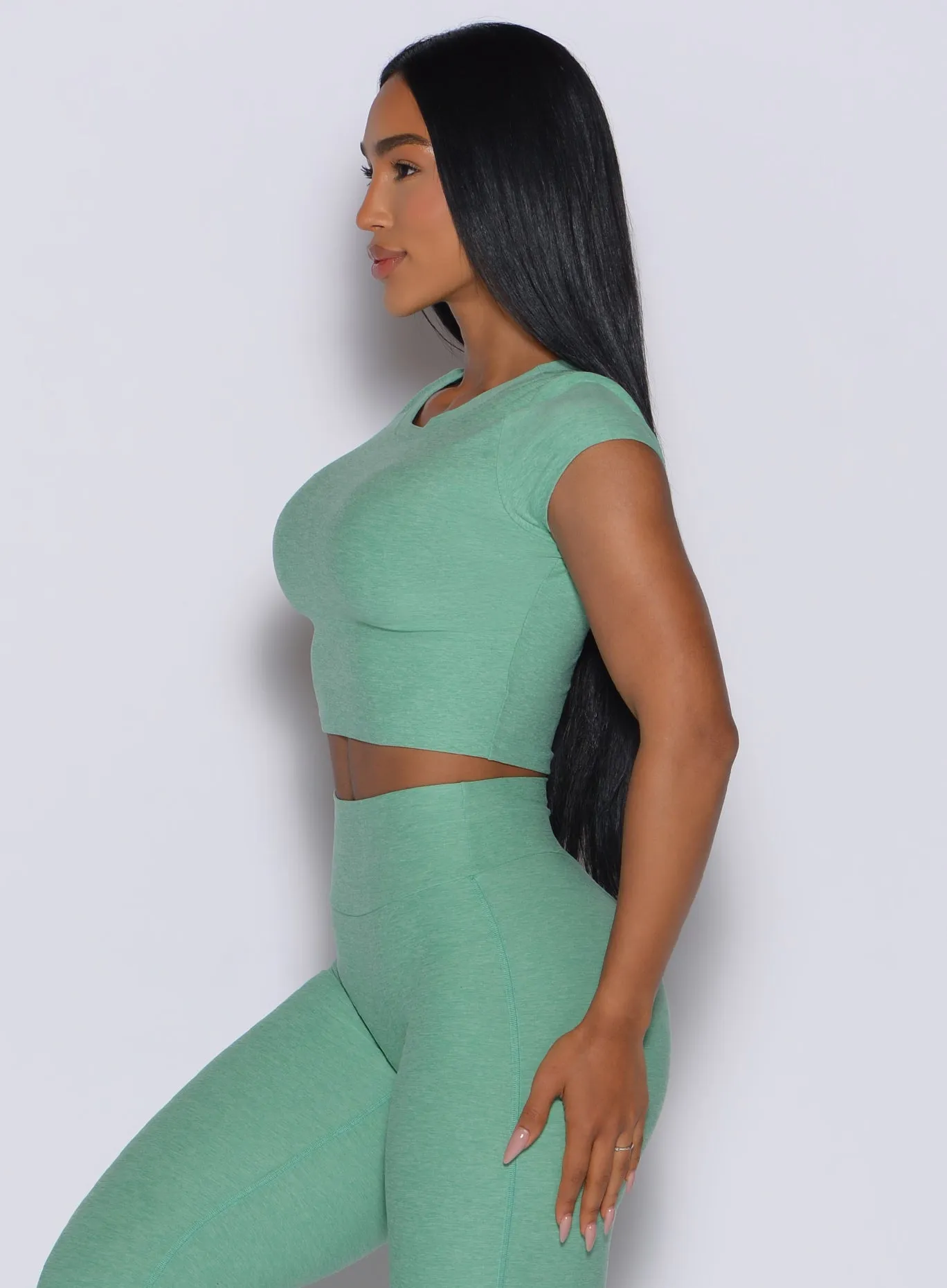 Fit Fam Active Tee Bombshell