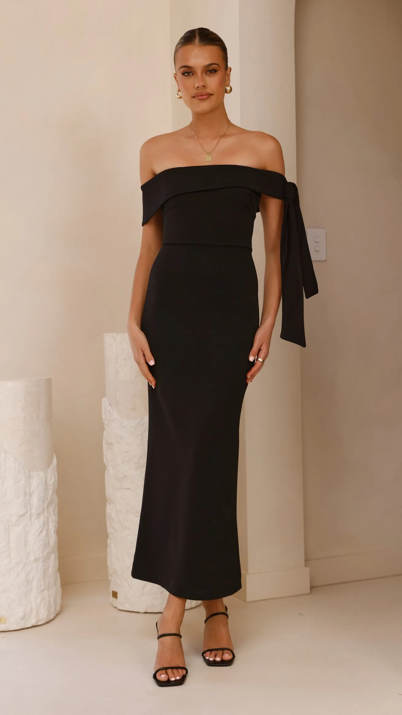 Halen Off Shoulder Midi Dress - Black Billy J