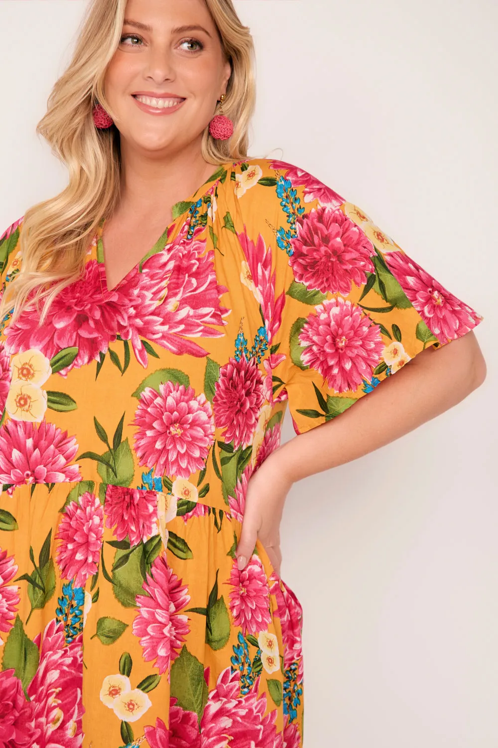Ismay Short Dress in Dreaming Dahlias Adrift