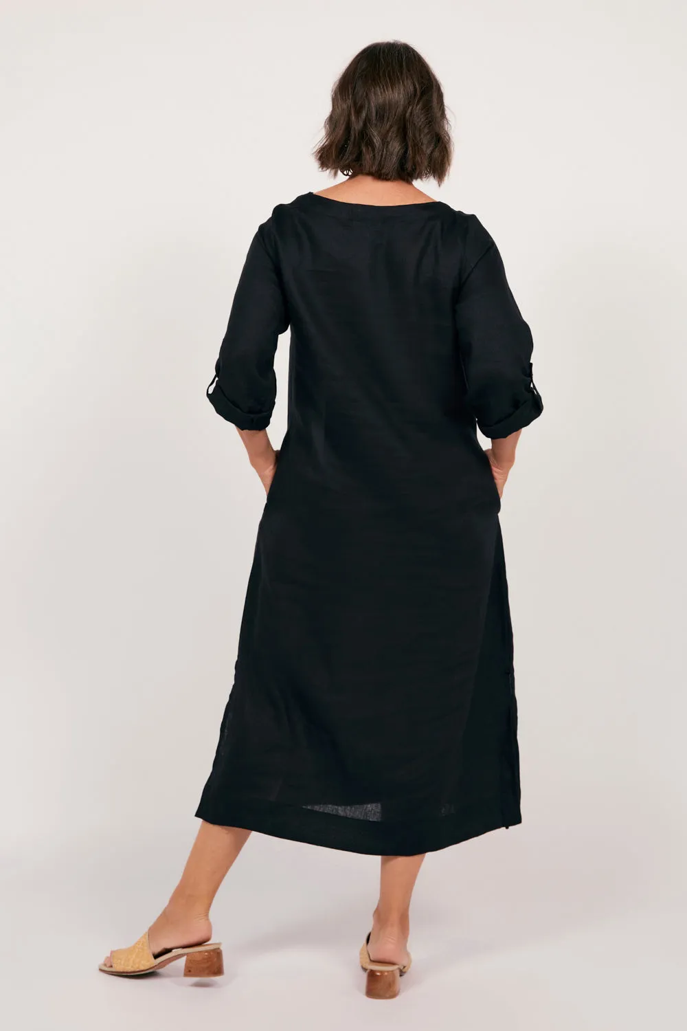 Jarla Linen Midi Dress in Black Adrift