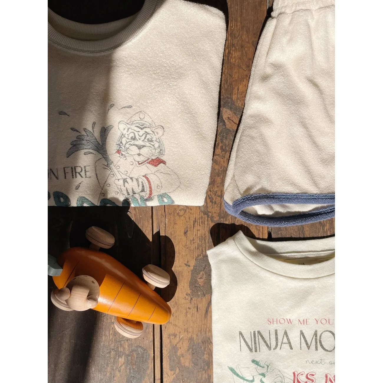 Konges Sljd Antique White Itty T-shirt