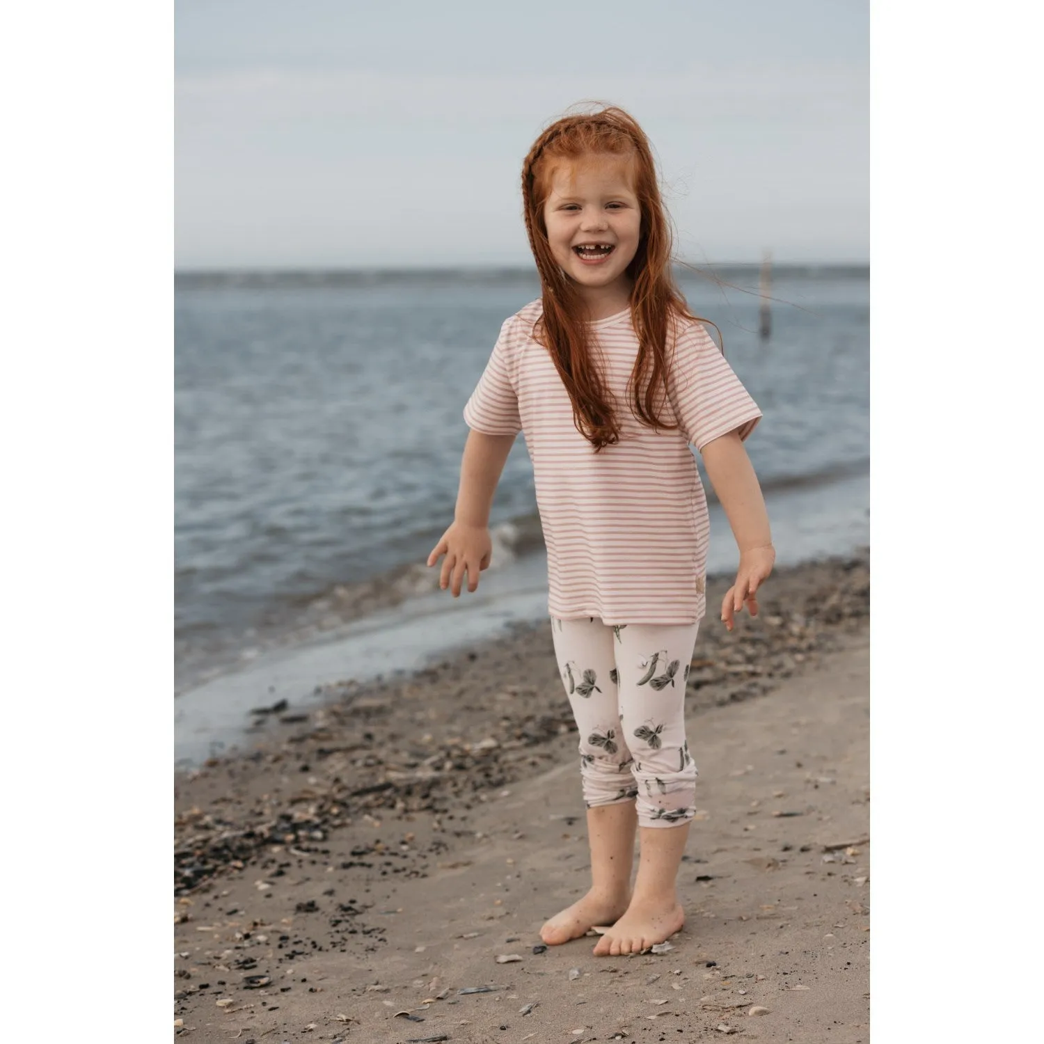 Petit Piao Rose Smoke T-shirt Baggy Sum Printed