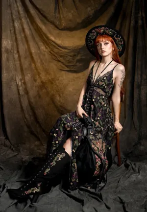Restyle - Wilderwood Maxi - Dress