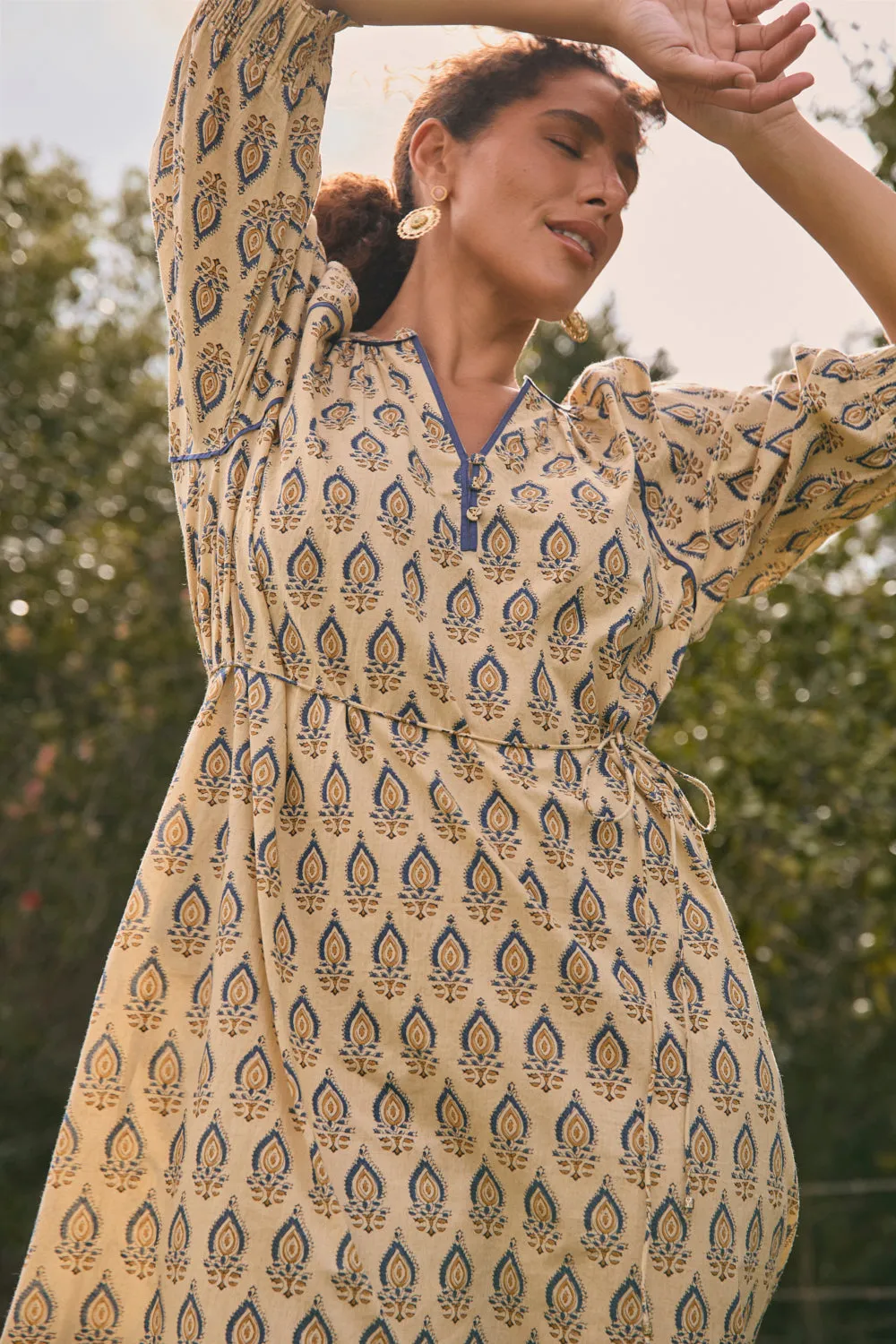 Robin Tunic Dress in Paisley Plumes Adrift