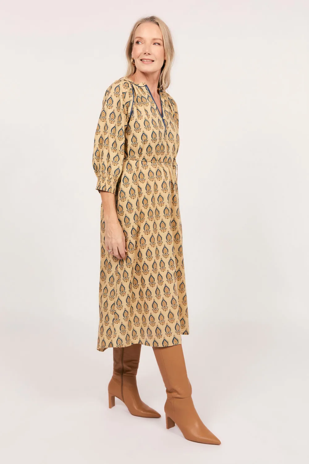 Robin Tunic Dress in Paisley Plumes Adrift