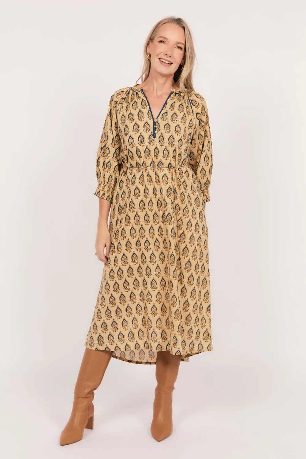 Robin Tunic Dress in Paisley Plumes Adrift