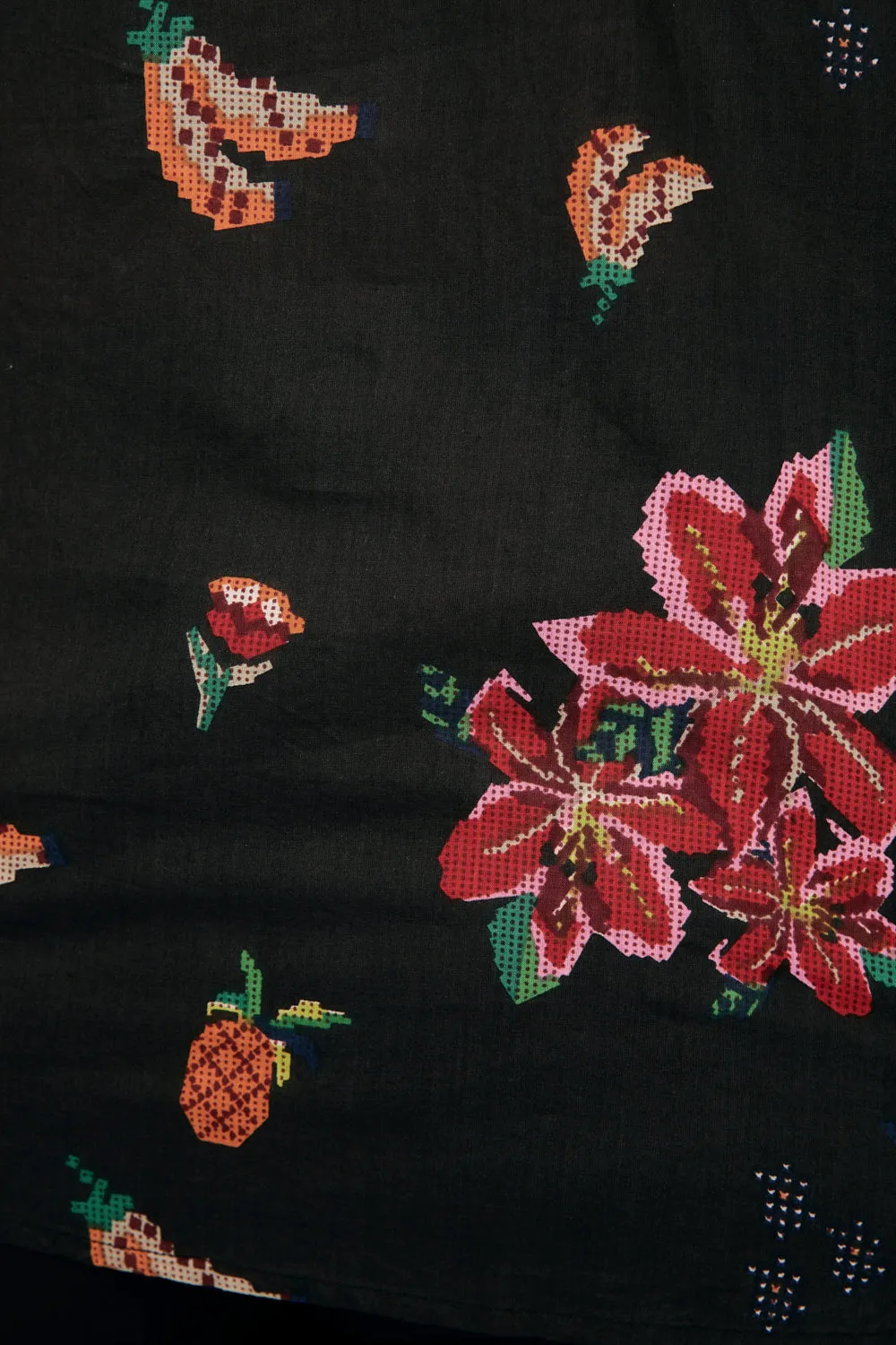 Sabre V-Neck Dress in Tapestry Blooms Adrift