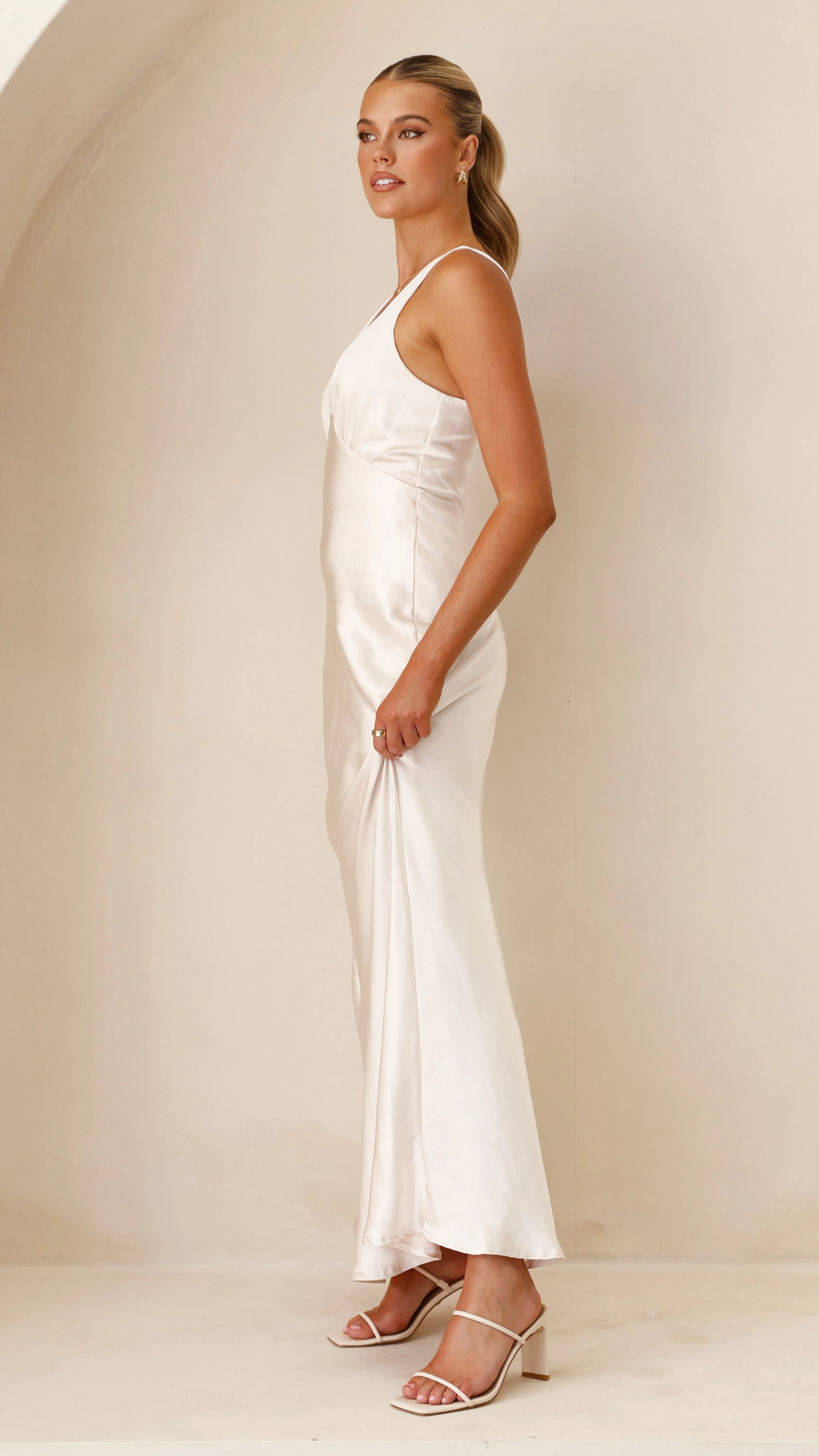 Sofia Maxi Dress - Champagne Billy J