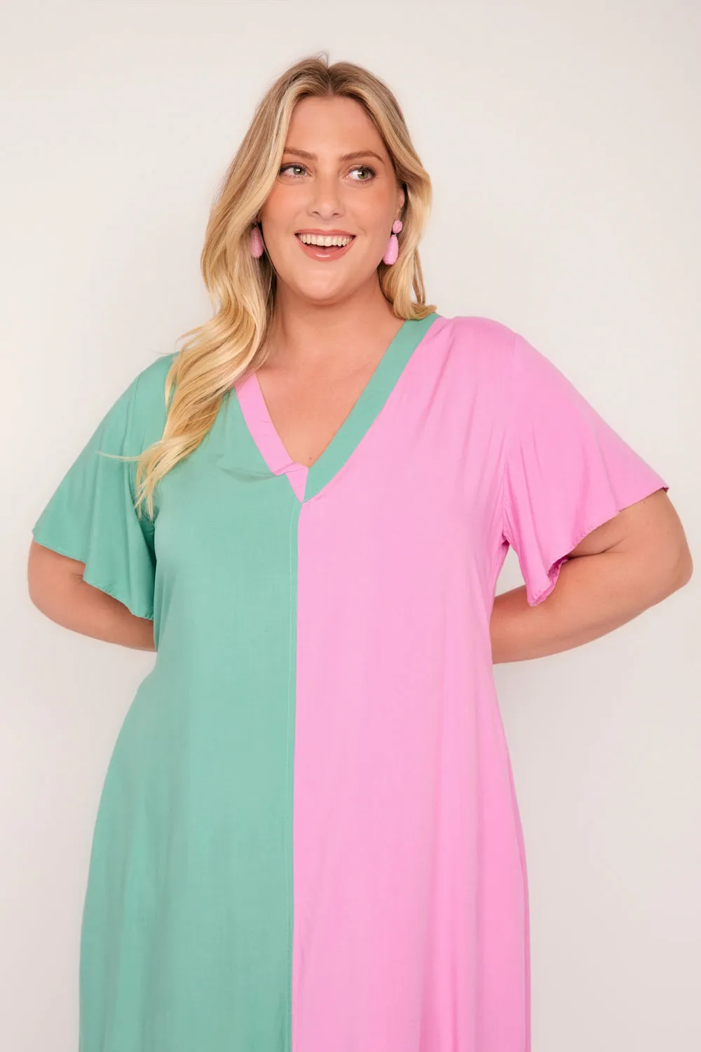Tamryn Dress in Duo Delight Adrift