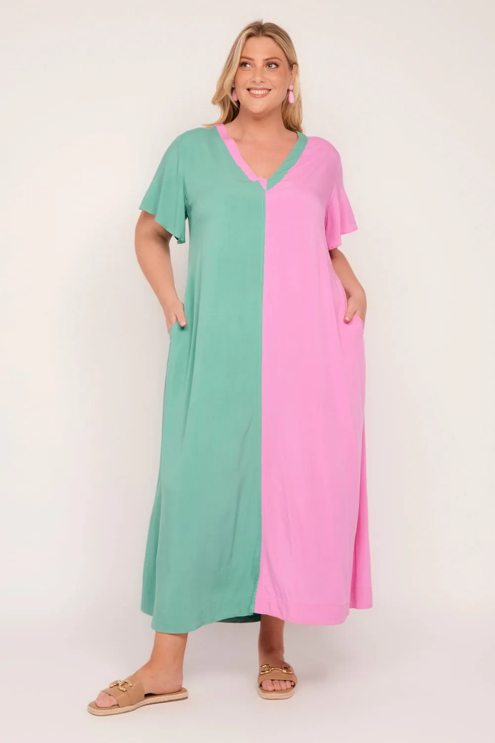 Tamryn Dress in Duo Delight Adrift
