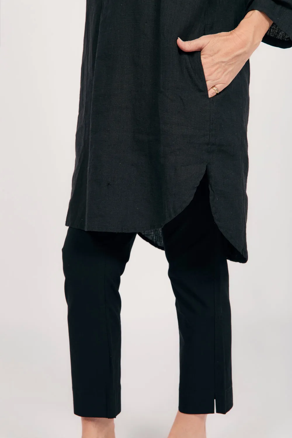 Tess Tunic Shirt Dress in Onyx Adrift