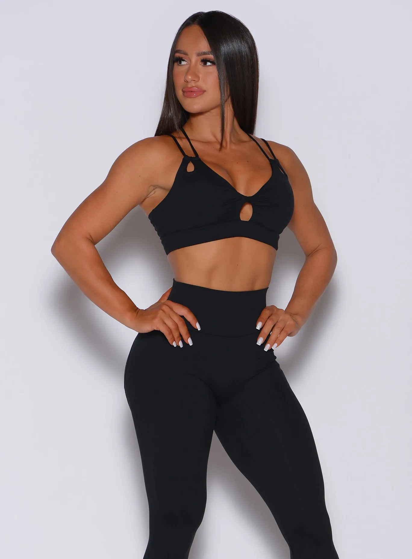 Twist Sports Bra Bombshell