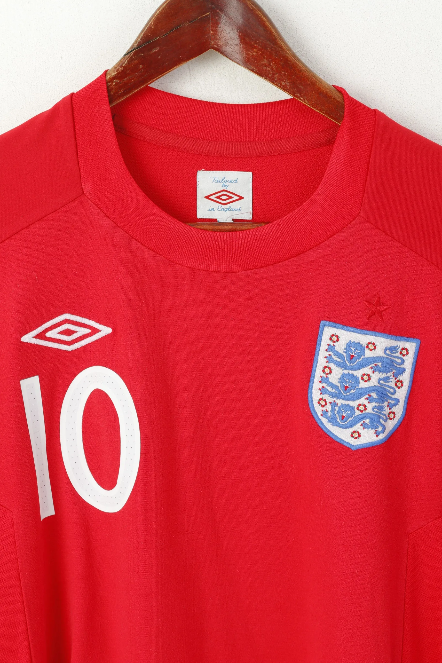 Umbro Men 40 M Shirt Red National England Team #10 Dixon Football Trikot jersey Top